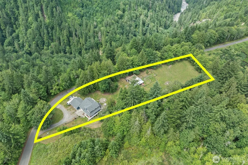19515 AP Tubbs Road E Carbonado, WA 98323