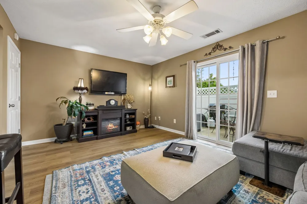 1721 Red Jacket Dr Antioch, TN 37013