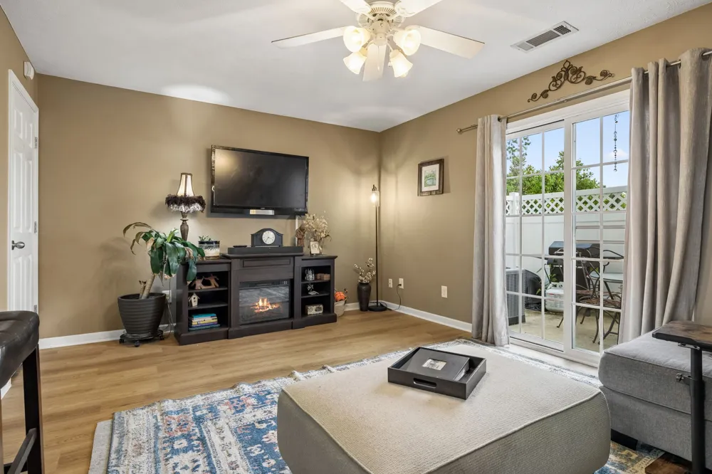 1721 Red Jacket Dr Antioch, TN 37013