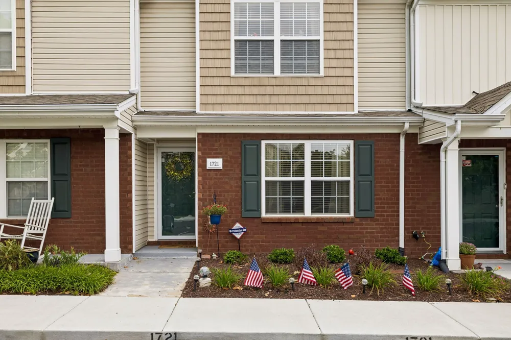 1721 Red Jacket Dr Antioch, TN 37013