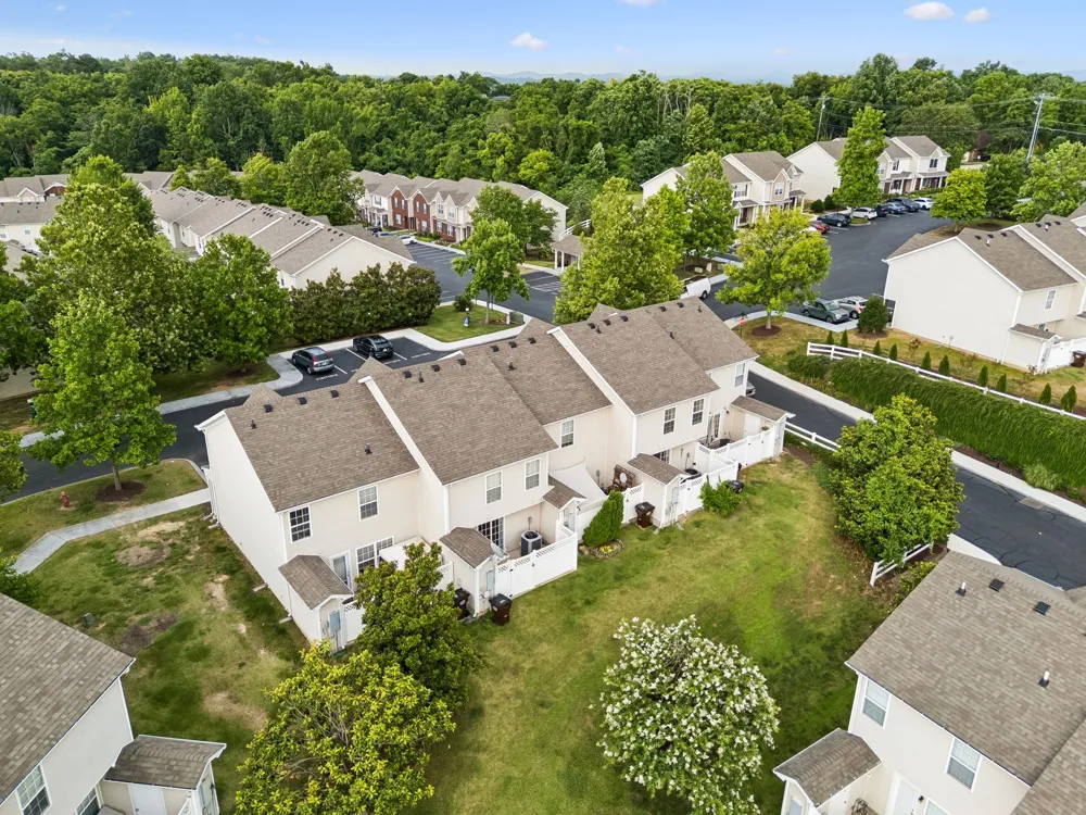 1721 Red Jacket Dr Antioch, TN 37013