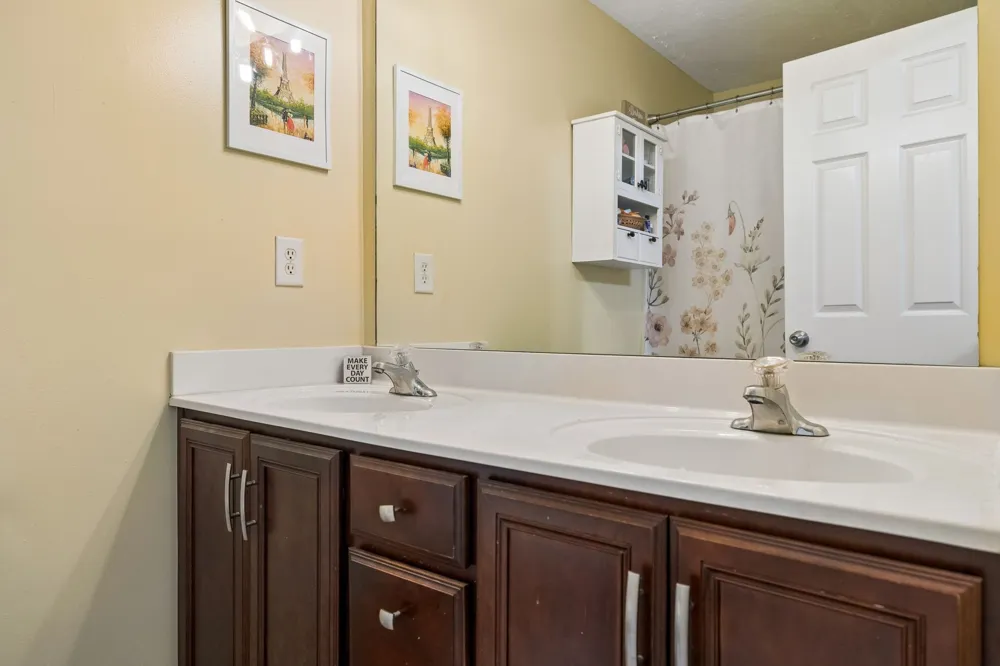 1721 Red Jacket Dr Antioch, TN 37013