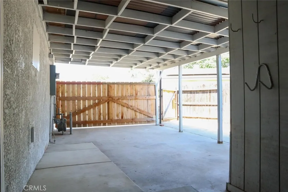 1657 E Paul Fresno, CA 93710