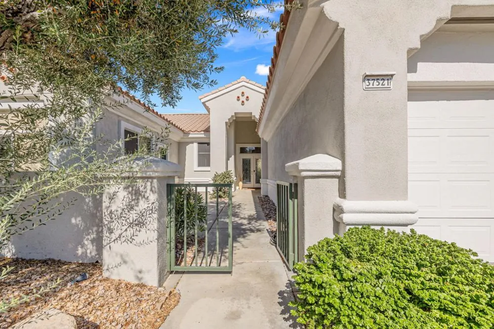 37521 Mojave Sage Street Palm Desert, CA 92211