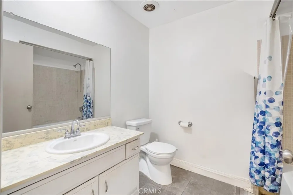 1310 Placentia Fullerton, CA 92831