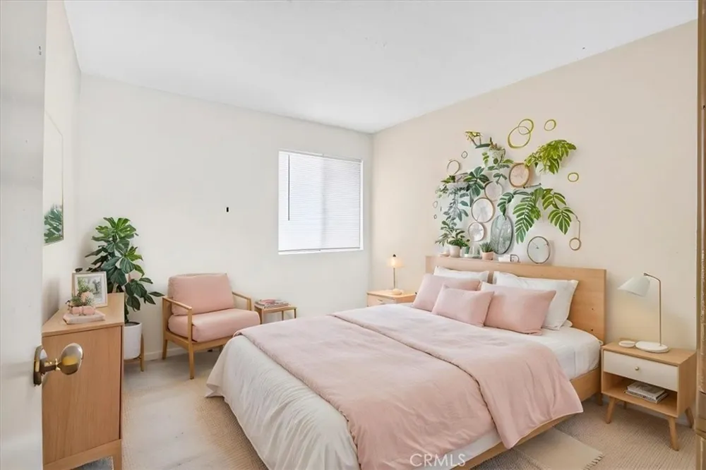 1310 Placentia Fullerton, CA 92831