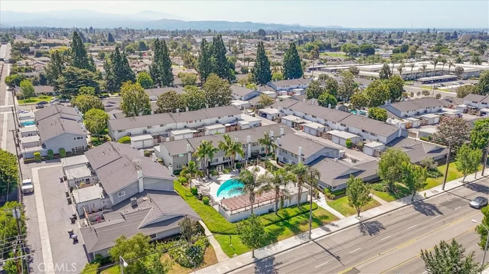 1310 Placentia Fullerton, CA 92831