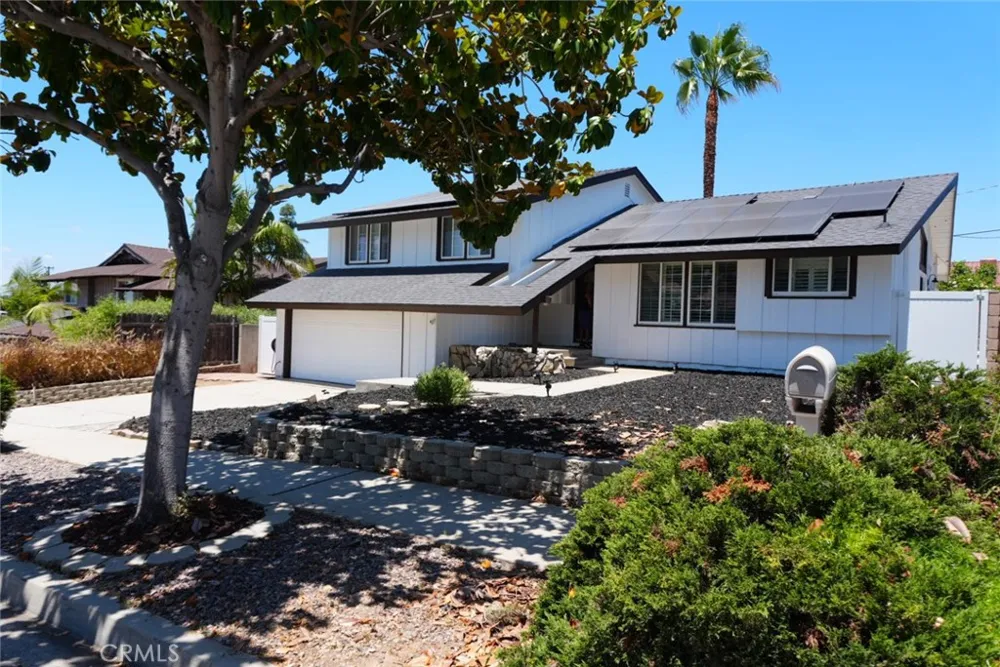 1305 Wickford Brea, CA 92821