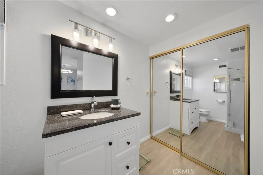 1305 Wickford Brea, CA 92821