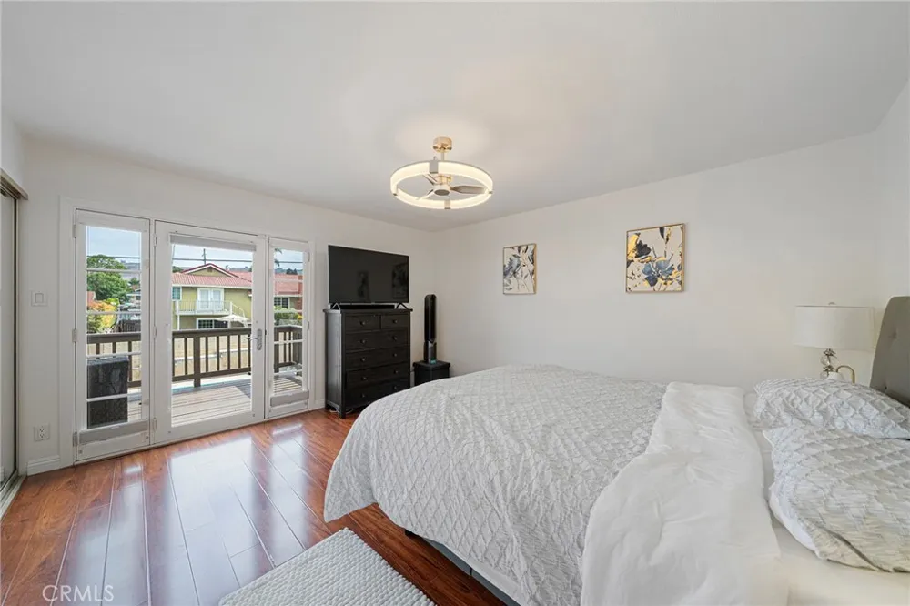 1305 Wickford Brea, CA 92821
