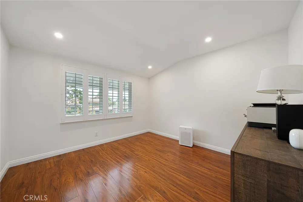 1305 Wickford Brea, CA 92821