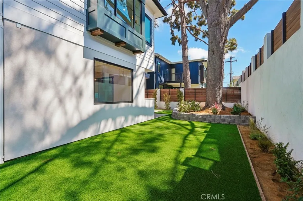 17007 Haas Avenue Torrance, CA 90504
