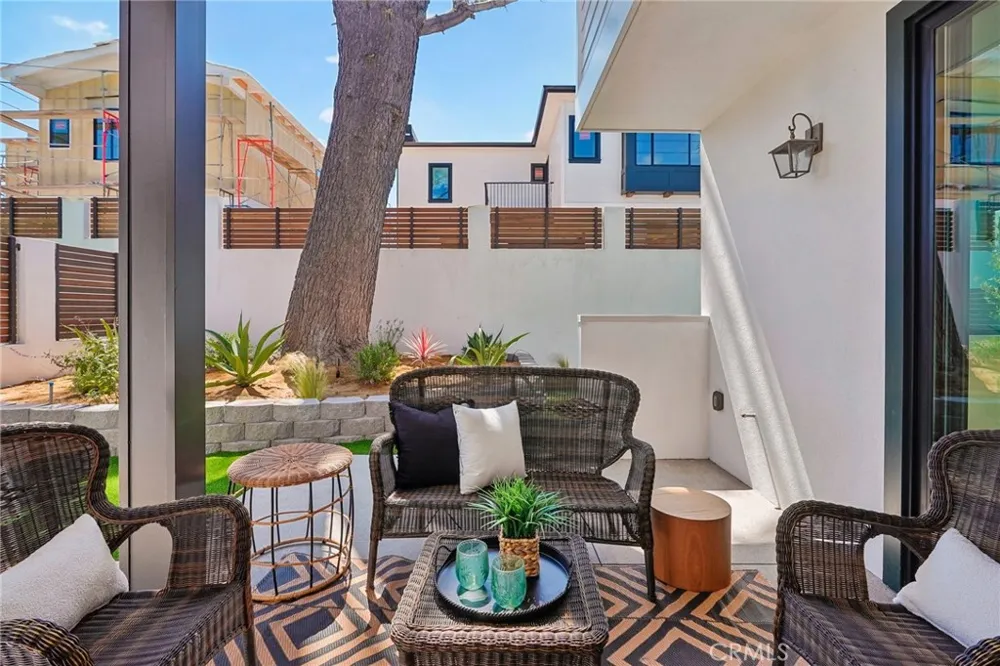 17007 Haas Avenue Torrance, CA 90504