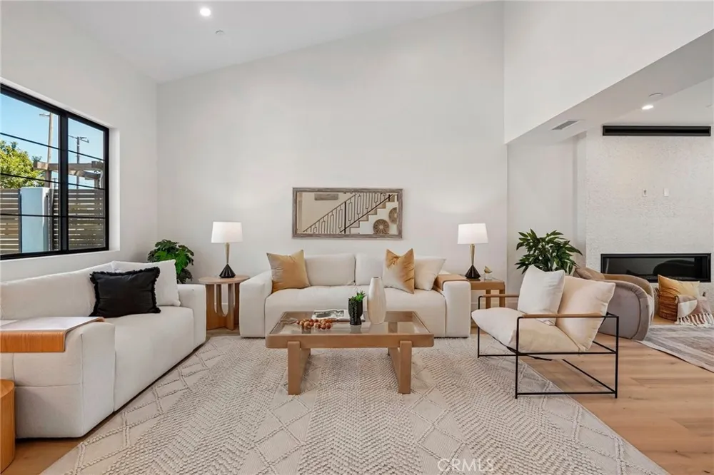 17007 Haas Avenue Torrance, CA 90504