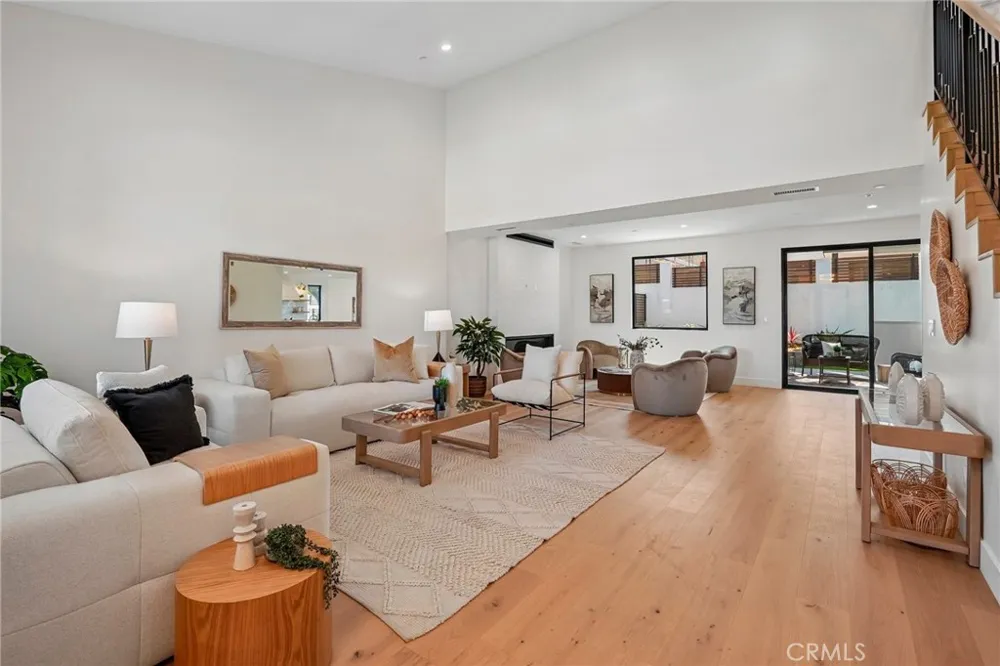 17007 Haas Avenue Torrance, CA 90504