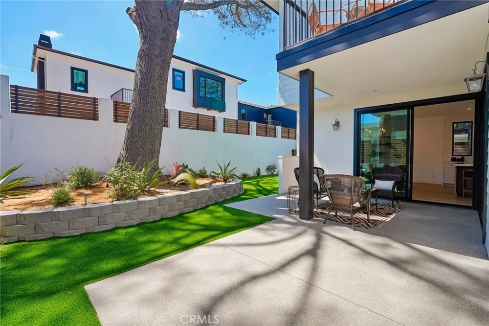 17007 Haas Avenue Torrance, CA 90504