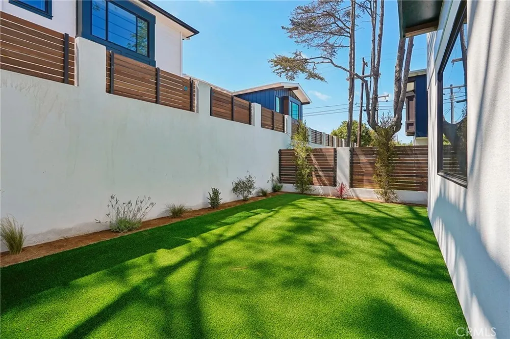 17007 Haas Avenue Torrance, CA 90504