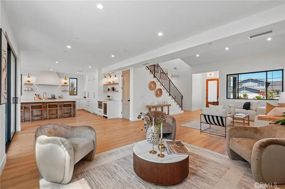 17007 Haas Avenue Torrance, CA 90504