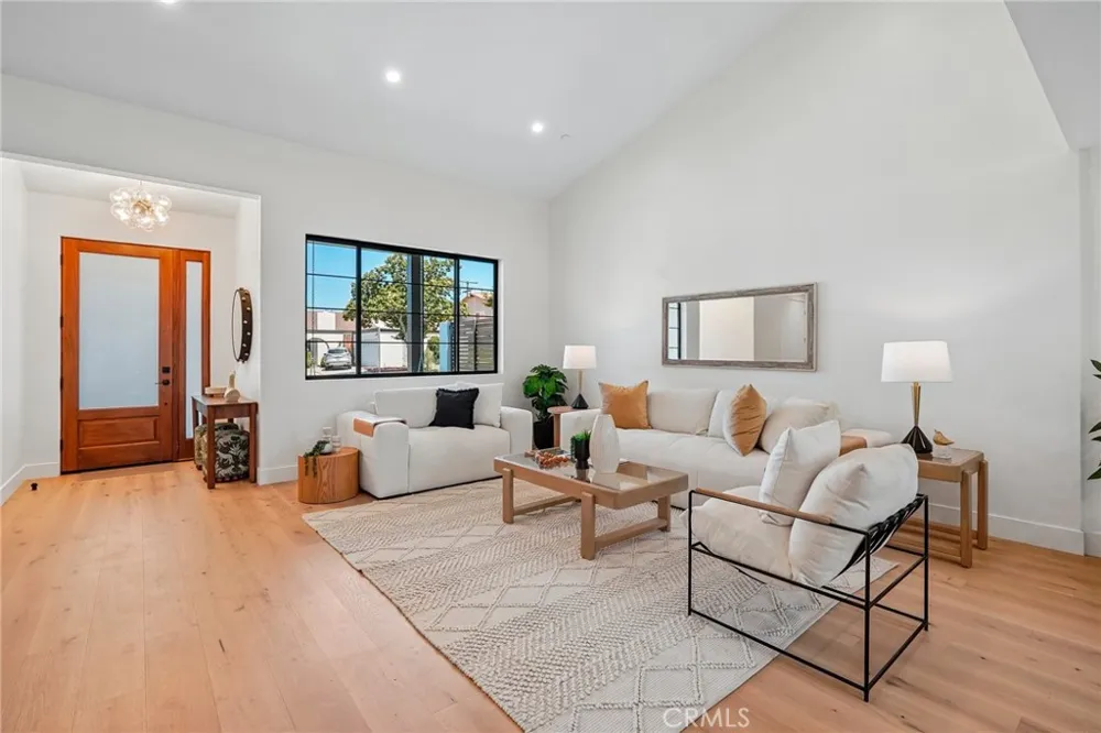 17007 Haas Avenue Torrance, CA 90504