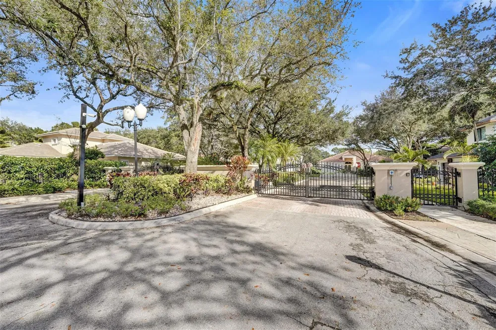 11300 Knot Way Cooper City, FL 33026