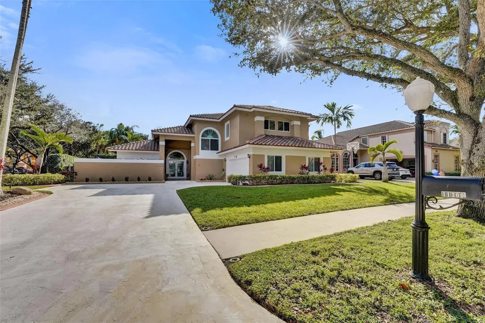 11300 Knot Way Cooper City, FL 33026