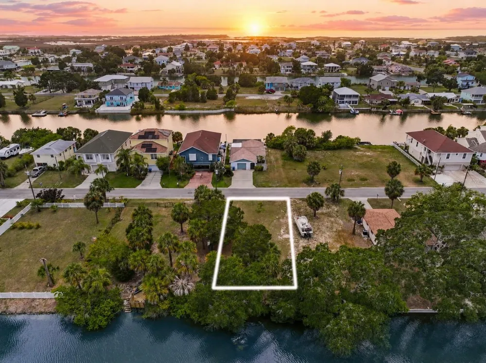 3240 SEA GRAPE DRIVE Hernando Beach, FL 34607
