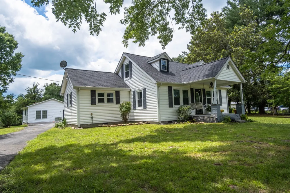 118 Bone Cave Rd Rock Island, TN 38581
