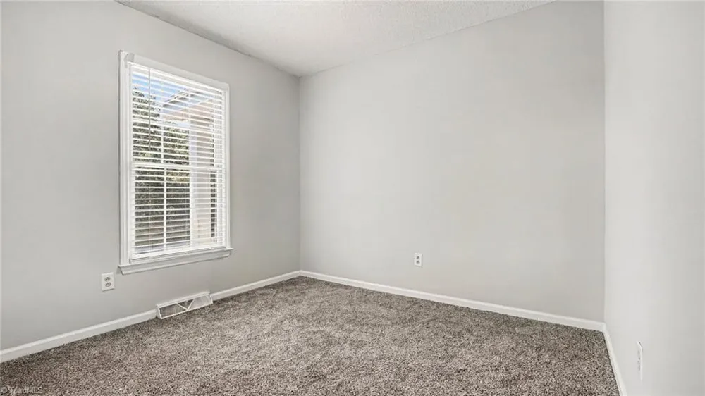 5204 Buckley Forest Trail Walkertown, NC 27051