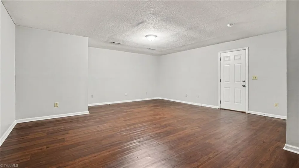5204 Buckley Forest Trail Walkertown, NC 27051