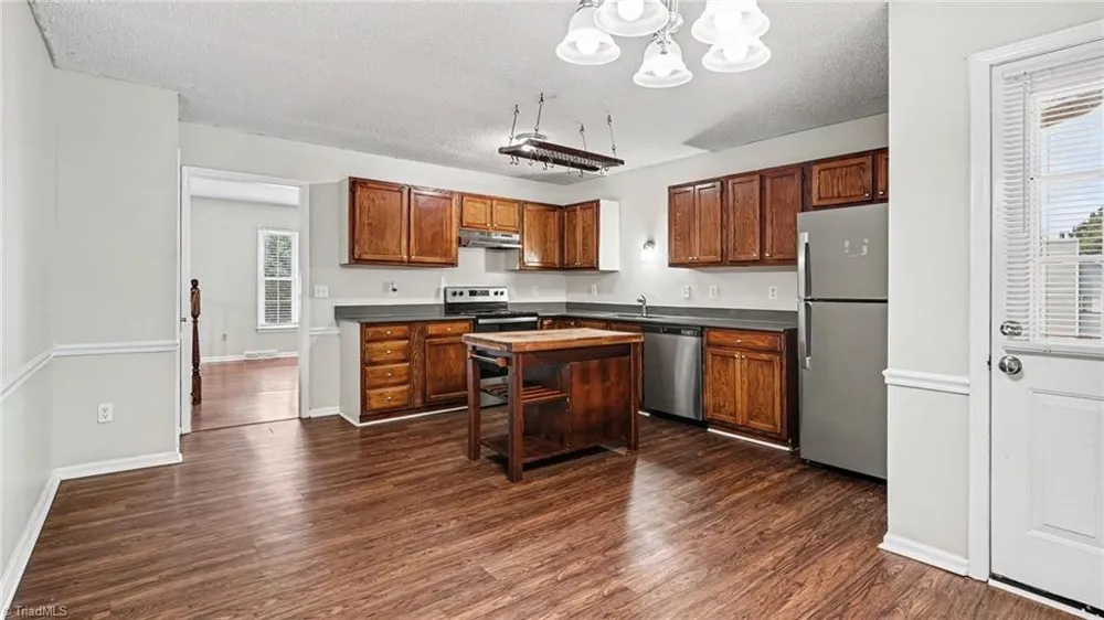 5204 Buckley Forest Trail Walkertown, NC 27051