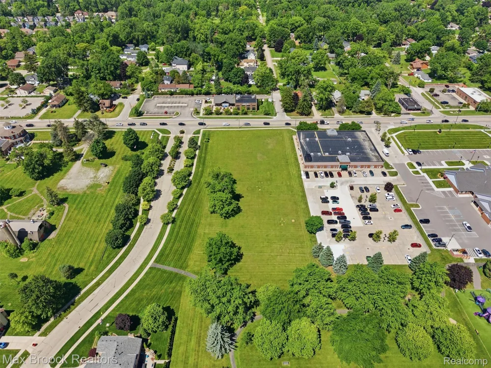 57750 Van Dyke Road Washington Township, MI 48094