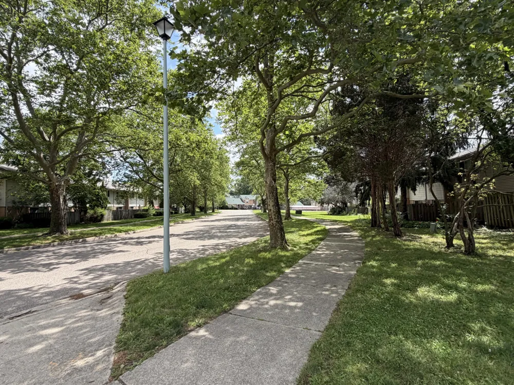 3439 Kenbrooke Court Kalamazoo City, MI 49006