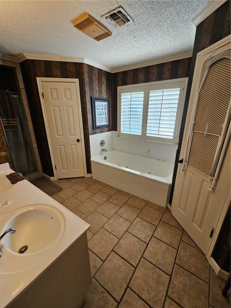4710 Lake Huron Drive Corpus Christi, TX 78413