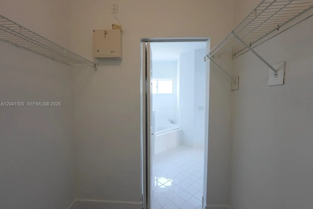 8836 SW 221 TERR Miami, FL 33190