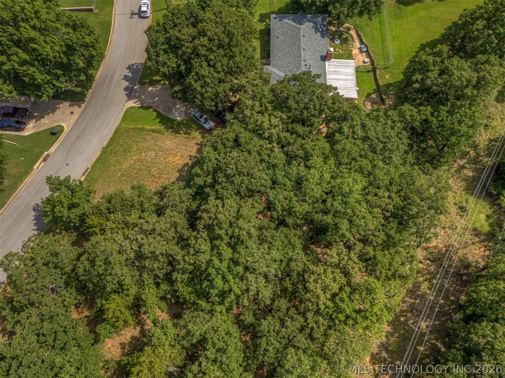Pin Oak Drive Sand Springs, OK 74063