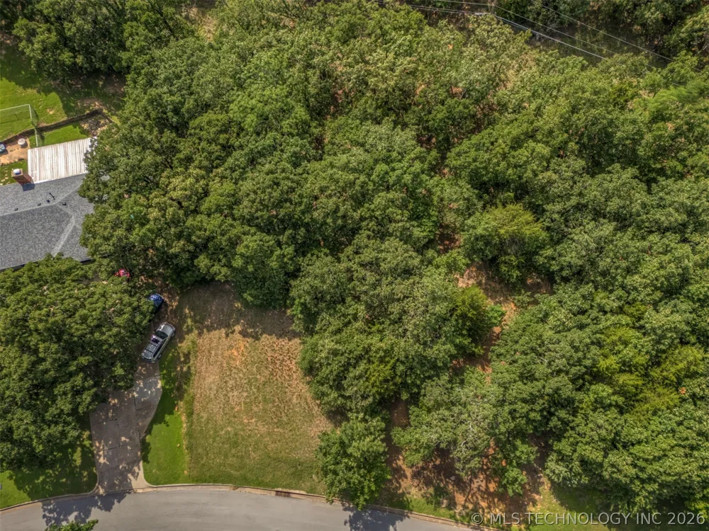 Pin Oak Drive Sand Springs, OK 74063