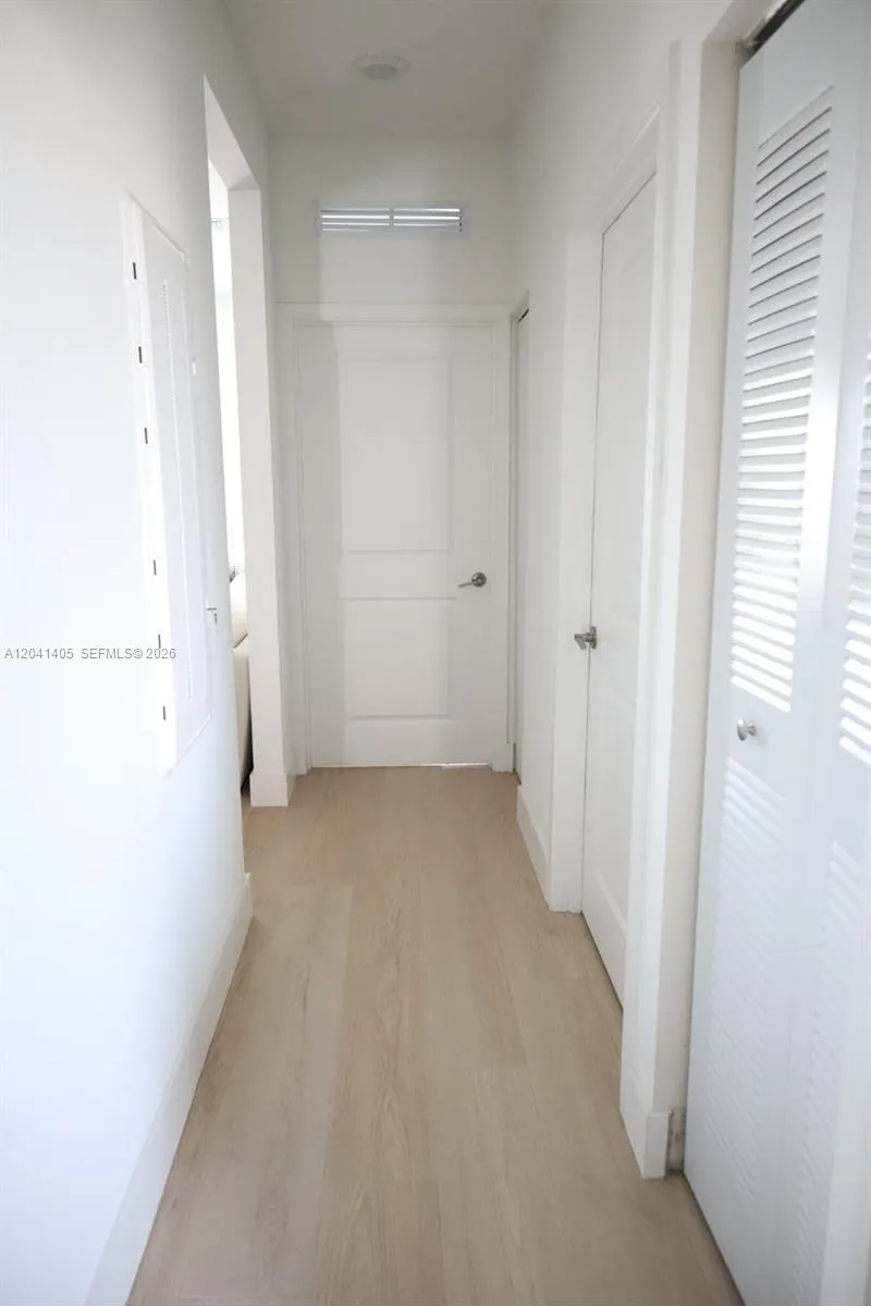 8201 NW 41st St #D-402 Doral, FL 33166