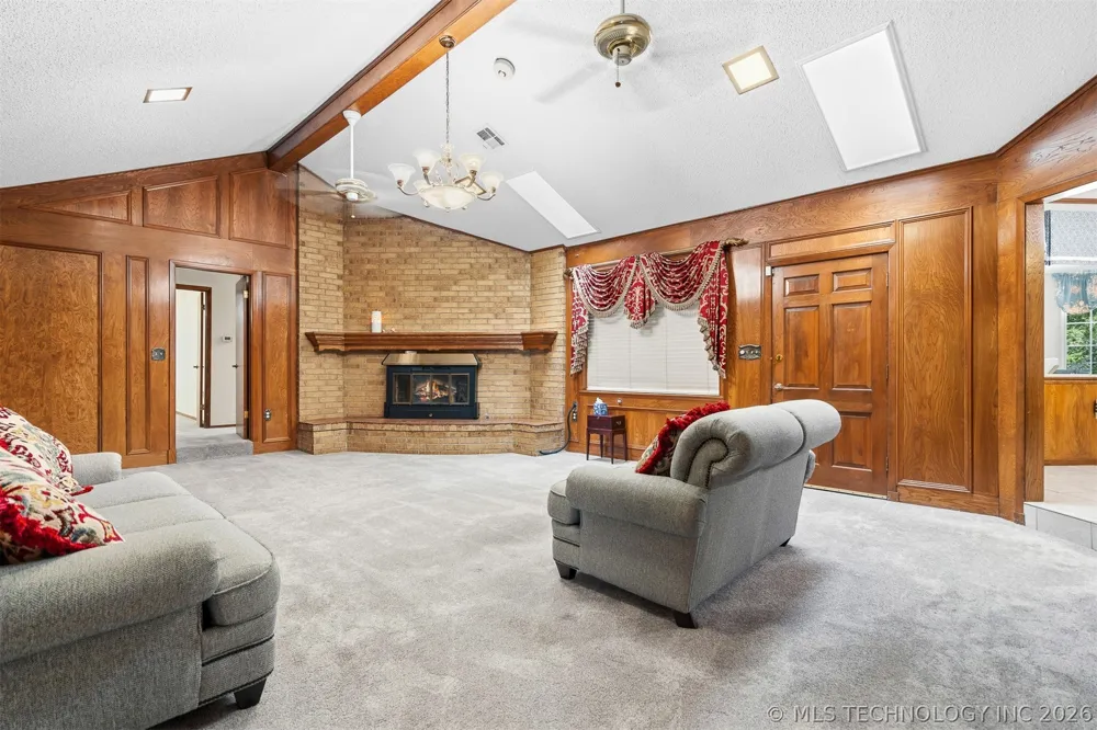 521 Circle Drive Marietta, OK 73448