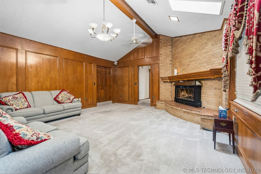 521 Circle Drive Marietta, OK 73448