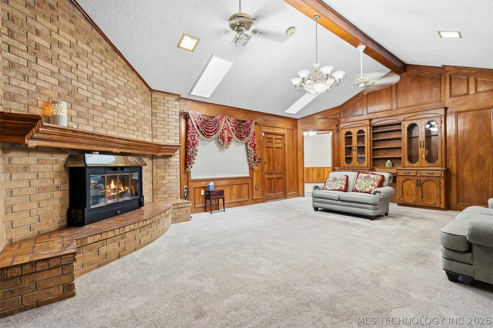 521 Circle Drive Marietta, OK 73448
