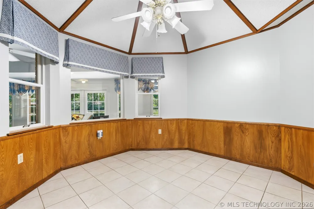 521 Circle Drive Marietta, OK 73448