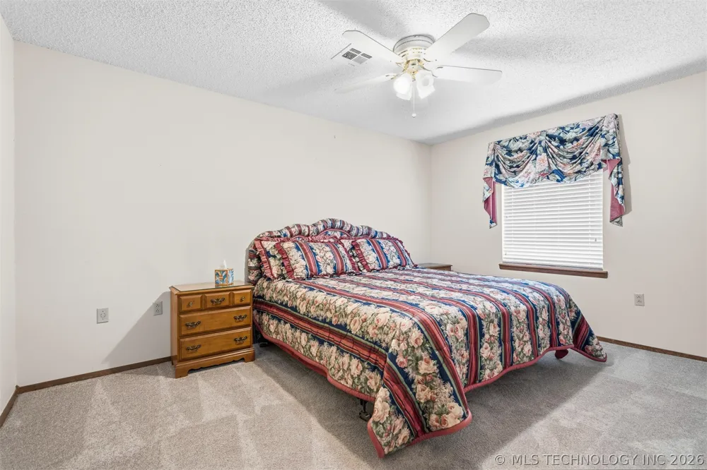 521 Circle Drive Marietta, OK 73448