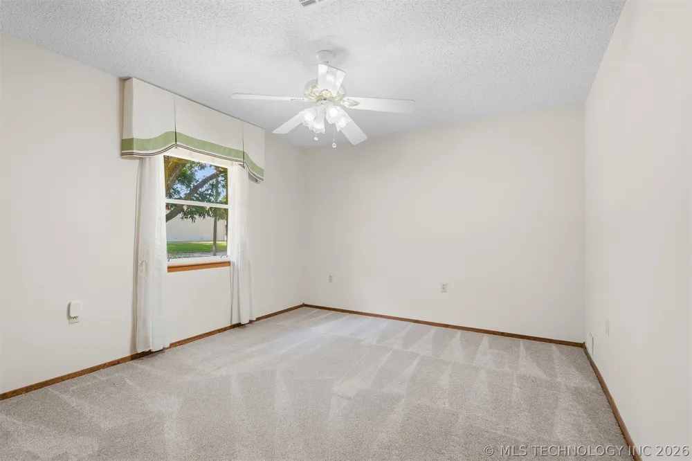 521 Circle Drive Marietta, OK 73448
