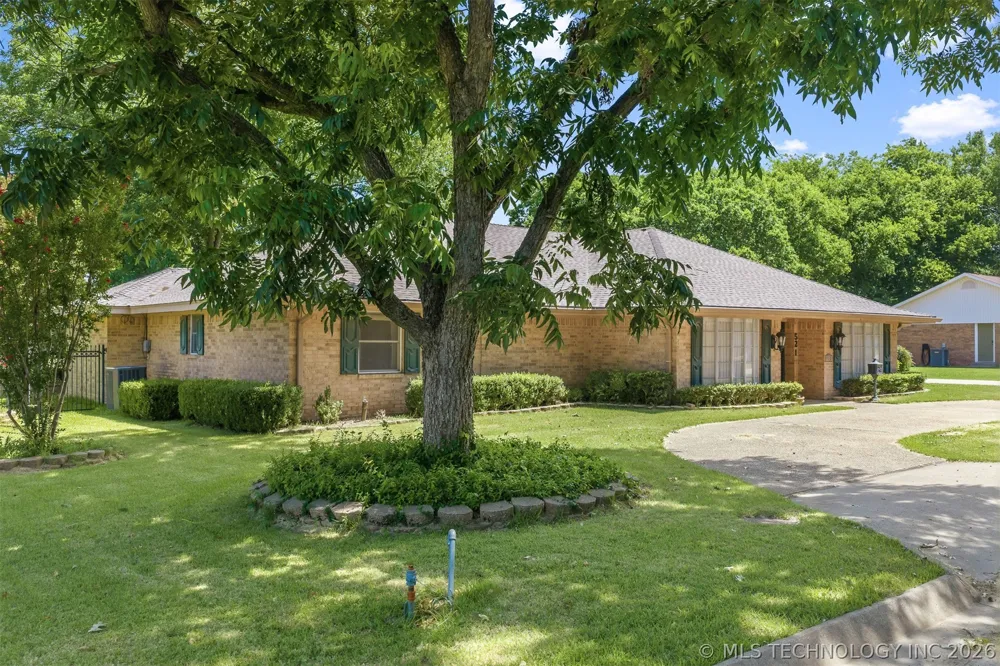 521 Circle Drive Marietta, OK 73448