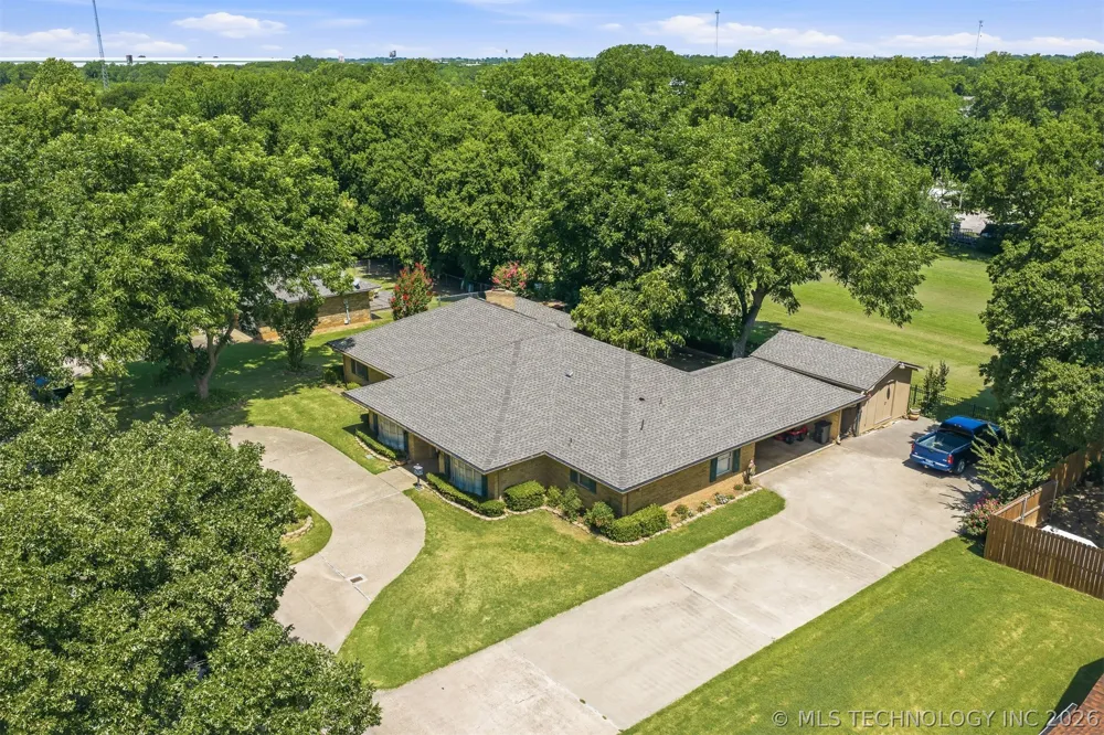 521 Circle Drive Marietta, OK 73448