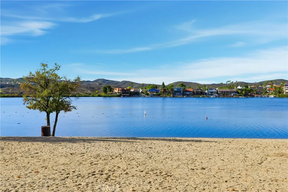 Pin Tail Drive Canyon Lake, CA 92587