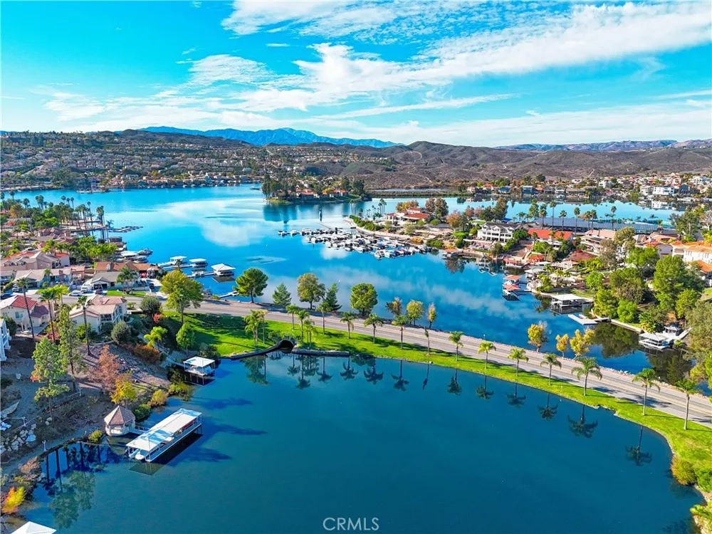 Pin Tail Drive Canyon Lake, CA 92587