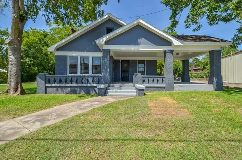 404 W Main Street