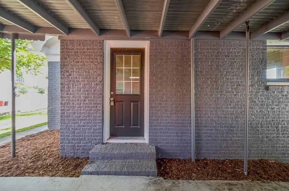 404 W Main Street Bellville, TX 77418