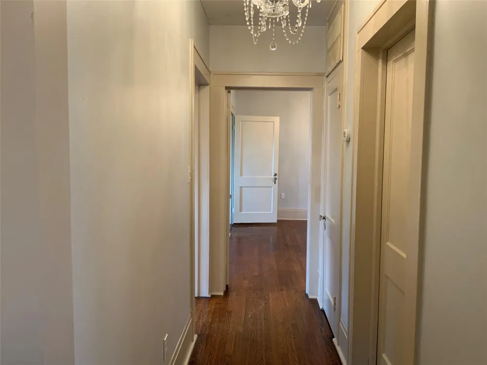 404 W Main Street Bellville, TX 77418